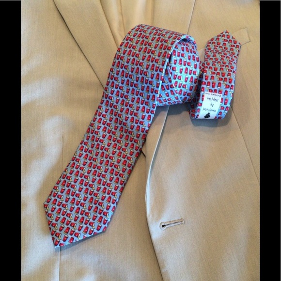 RARE Vineyard Vines Red Flip Cup Tie - Picture 6 of 8